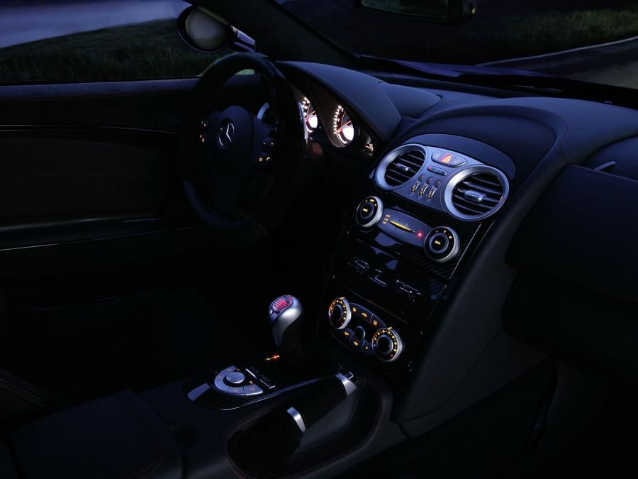  Mercedes-Benz SLR McLaren 722 Edition 2006 года  (фото 208 из 294)
